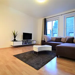 https://superfair-oldtown-burgplatz.topcolognehotels.com